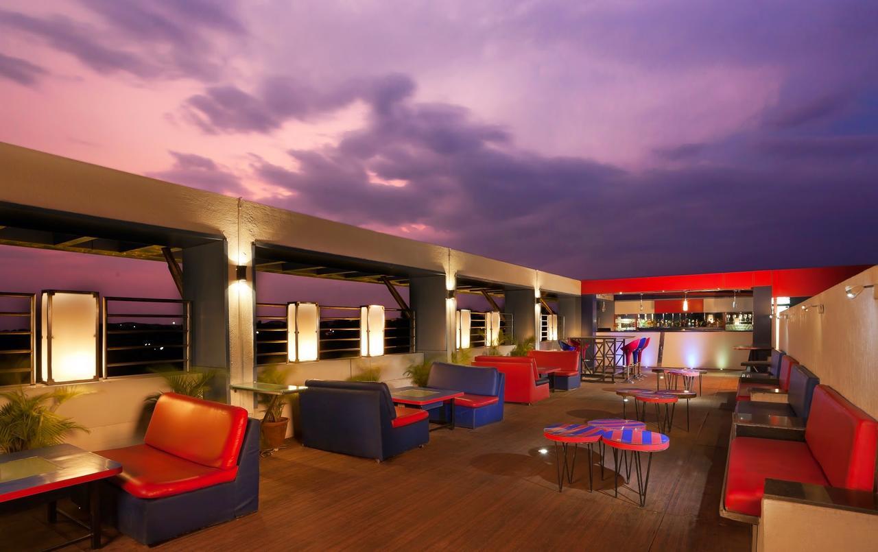 Mayur Aaditya Resort Dharwad Eksteriør bilde